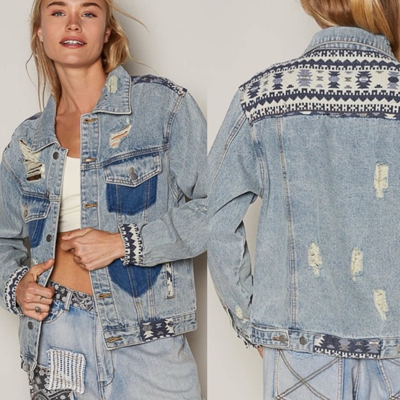 91. POL denim jacket Aztec embroidered shading hearts jacket coat distressed - Picture 1 of 8